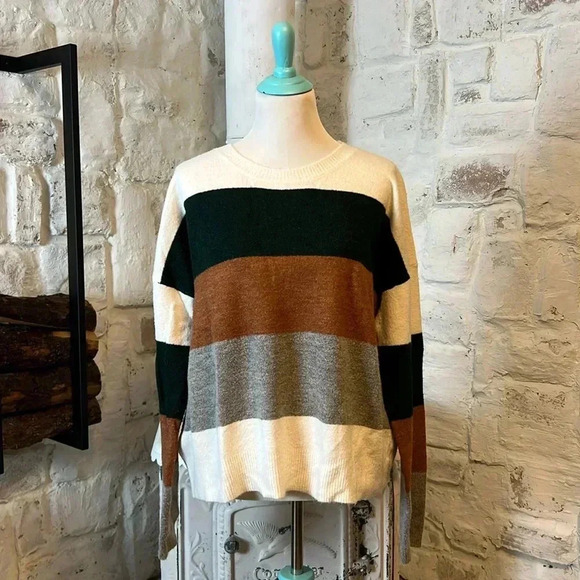 Andree by Unit | Color Block Stripe Sweater - Picture 1 of 5